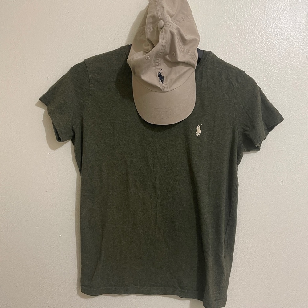 Forest green polo Ralph Lauren t-shirt size medium